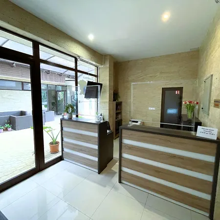 Panorama Sea Lux * Πριμόρσκο