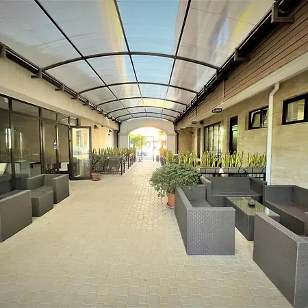 Panorama Sea Lux * Πριμόρσκο