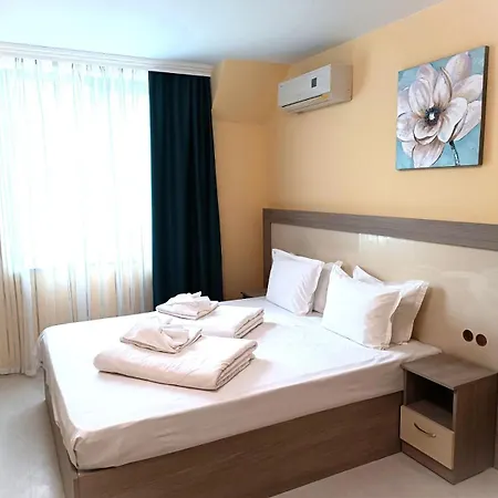 Panorama Sea Lux Πριμόρσκο