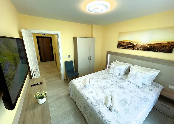 Отель Panorama Sea Lux *